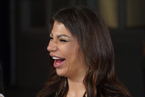 MILJANA VRŠILA NUŽDU U SPAVAĆOJ SOBI?!