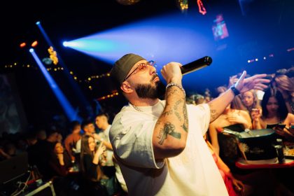 Sajfer nastavlja rušiti rekorde sa novim pjesmama