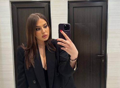 KĆERKA ZDRAVKA ČOLIĆA OBJAVILA PROVOKATIVAN SELFI!