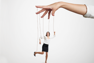 Astrologija smatra ova tri znaka najvećim manipulatorima!