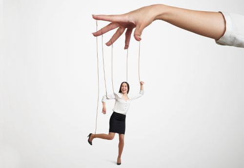 Astrologija smatra ova tri znaka najvećim manipulatorima!