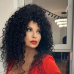 LIDIJA VUKIĆEVIĆ za novogodišnju dekoraciju iz Holandije dala BASNOSLOVNU SUMU, a stan joj krasi čak 4.000 LAMPIONA!