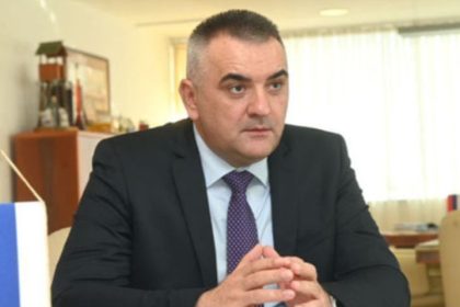 Savo Minić vratio mandat i najavio smjenu više ministara!