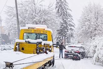 BIHAMK: Upozorenje na mjestimično zaleđene dionice