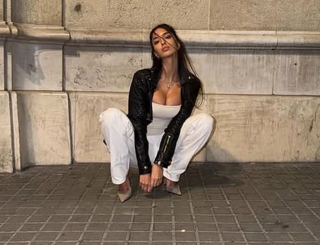 ĐINA DŽINOVIĆ PRKOSI VREMENU!