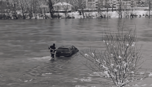 Zvornički vatrogasac heroj dana!