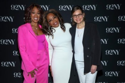 Opra Vinfri promovisala knjigu o zdravom životu