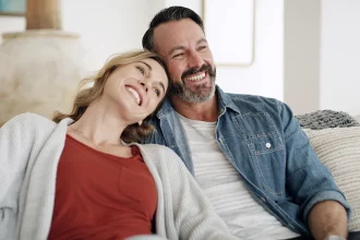 Online upoznavanje je jedan od najboljih načina da pronađete partnera