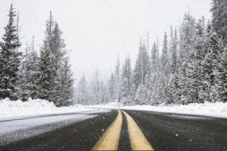 BIHAMK: Uslovi za vožnju uglavnom dobri, ali zahtijevaju povećan oprez!