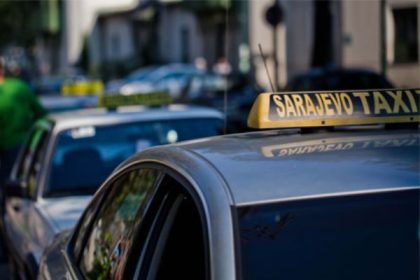Sarajevski taksista tražio 20 KM za 2 kilometra i nije htio upaliti taksimetar