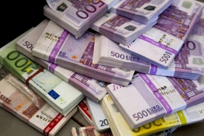 Bankarke 20 godina potkradale klijente!