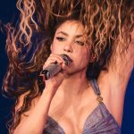 ŠAKIRA PALA NA NASTUPU!