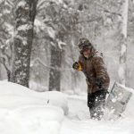 Snježne padavine napravile haos u Sloveniji
