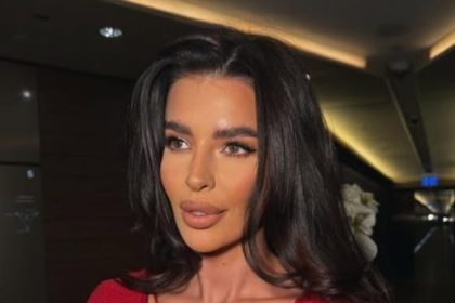 ANA RAJKOVIĆ DANAS SLAVI ROĐENDAN!