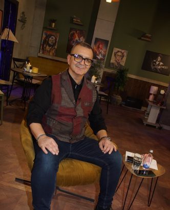 Sandro iz Opa show: „Napijem se, pa se probudim u njegovom krevetu!“