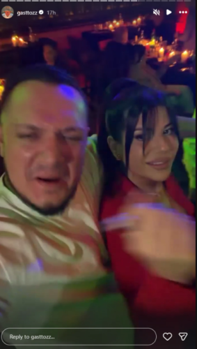 GASTOZ NE SKIDA OSMIJEH PORED HOT BRINETE!