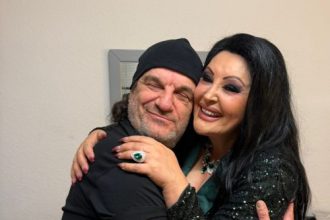 DRAGANA MIRKOVIĆ I ACA LUKAS ZAGRLJENI