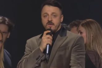 DANIEL KAJMAKOSKI PONOVO NA SCENI!