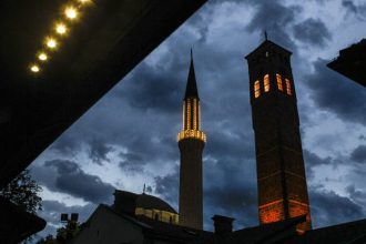 Muslimani širom svijeta obilježavaju Lejletul-berat