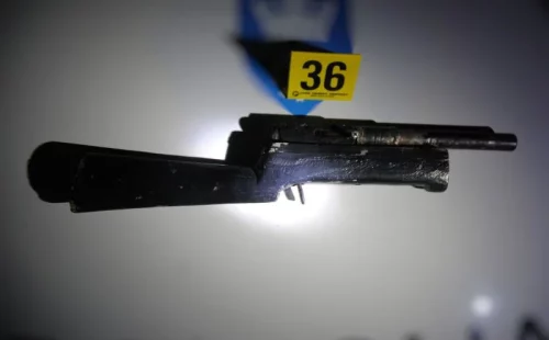 Policijski službenici PU Breza pronašli dr*gu i oružje, jedna osoba uhapšena!