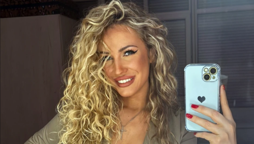 photo: printscreen/ Instagram/comaara