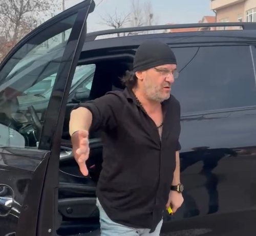 Aca Lukas u svom elementu!