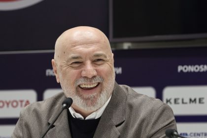 Prekinuta konferencija za medije u NFSBiH!