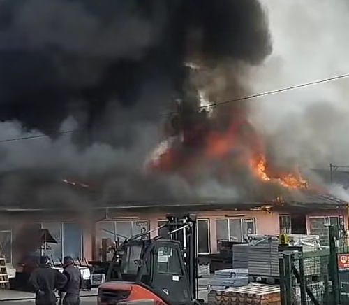 Bugojno: Vatrena stihija guta sve pred sobom! 