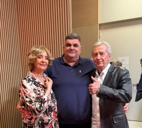 Saša Mirković podijelio fotografiju sa Lepom Lukić i Miroslavom Ilićem