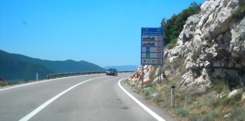BIHAMK: Prohodnost većine putnih pravaca dobra uz kraće zastoje na pojedinim dionicama!