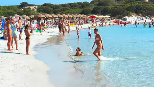 Poznata plaža zabranila suncobrane?!