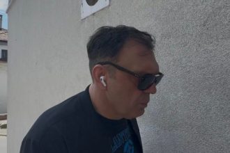 Hype TV uhvatio Kaspera ispred klinike „Laze Lazerević“!