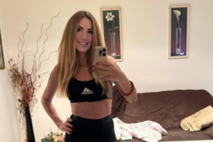 BIVŠA MODELSICA IZMIJENJALA SVE MOGUĆE POZE U KREVETU