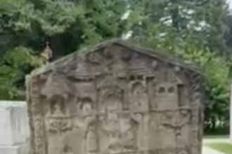 Zemaljski muzej BiH originalno uz Zmajeve