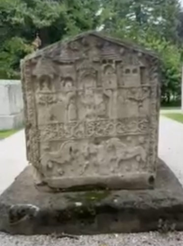 Zemaljski muzej BiH originalno uz Zmajeve