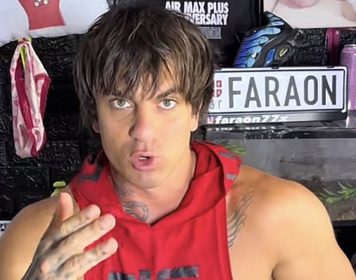 Foto: Printscreen Youtube/Faraon