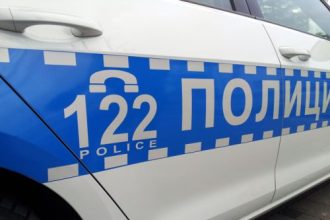 Teška krađa: Uhapšeni lopov zateknut sa specijalnim uređajem na parkingu!