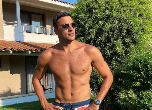 Vlada Vuksanović napustio stan