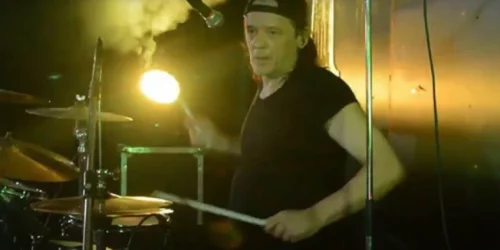 BIVŠI BUBNJAR PARNOG VALJKA IDE NA ROBIJU! 
