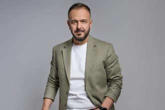 Tarik Stambolić oživljava velike hitove