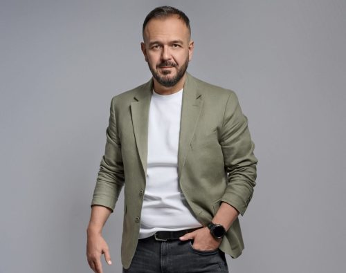 Tarik Stambolić oživljava velike hitove