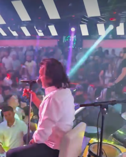 Aca Lukas napravio atmosferu za pamćenje u Budvi!