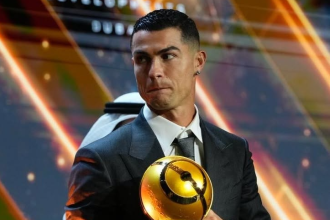 ZAŠTO RONALDO NOSI KOPAČKE TRI BROJA MANJE?