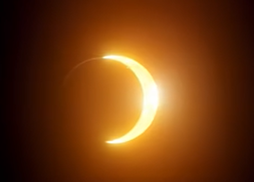 Pomračenje Sunca donosi rijedak nebeski spektakl
