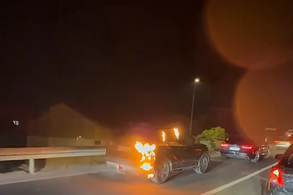Nevjerovatni prizori kod Omiša: Bježao od požara u zapaljenom automobilu!