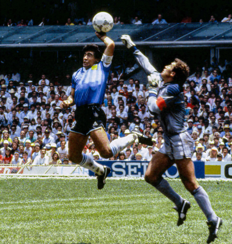 Prodata lopta kojom je Maradona postigao gol na Svjetskom prvenstvu!