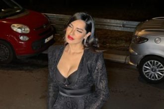 TANJA SAVIĆ ŠOKIRALA PRIZNANJEM O IZGLEDU!