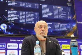 Nikola Vasilj povrijeđen, selektor Barbarez morao pozvati drugog golmana!