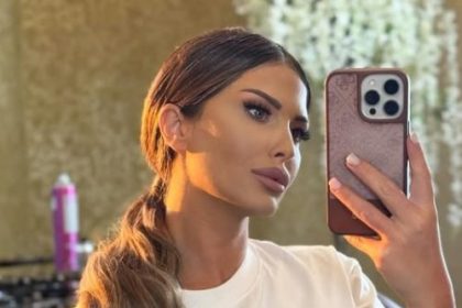 ANA RADULOVIĆ SE OGLASILA NAKON PLJAČKE U BEOGRADU! Voditeljki obili luksuzni džip dok se provodila, evo šta je poručila!