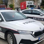 Strava u dvorištu škole u Tuzli: Djevojčica hladnim oružjem povrijedila dvije učenice!